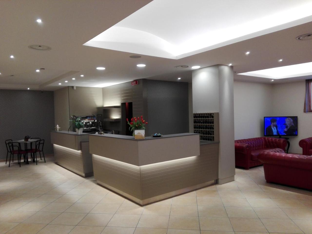Hotel La Tartaruga Roseto Degli Abruzzi Eksteriør bilde